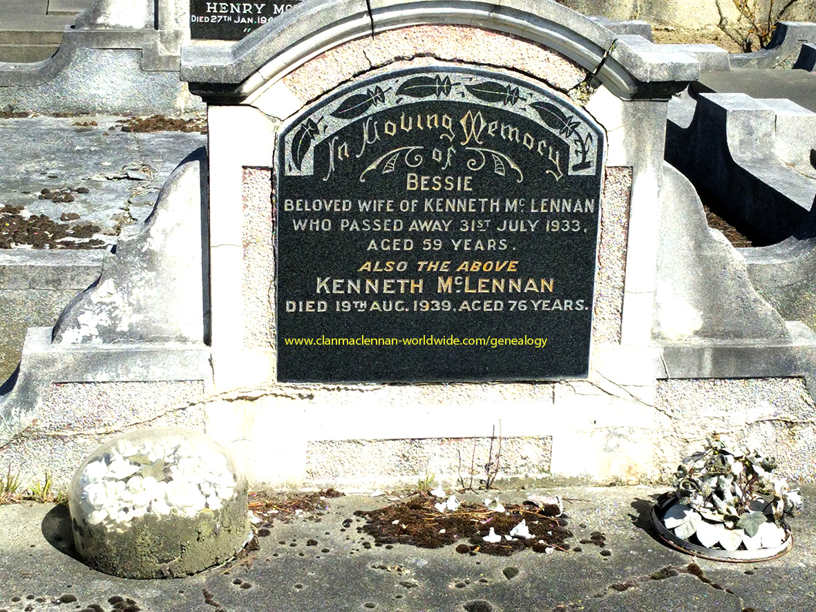 Photo of headstones/Kenneth McLennan d1939 hdstn WyndhamNZ